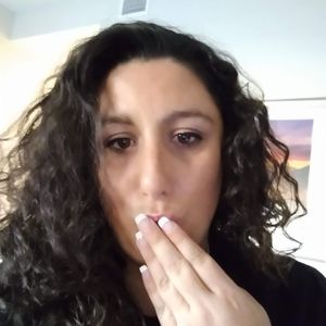 Meet your Posher, Carrie